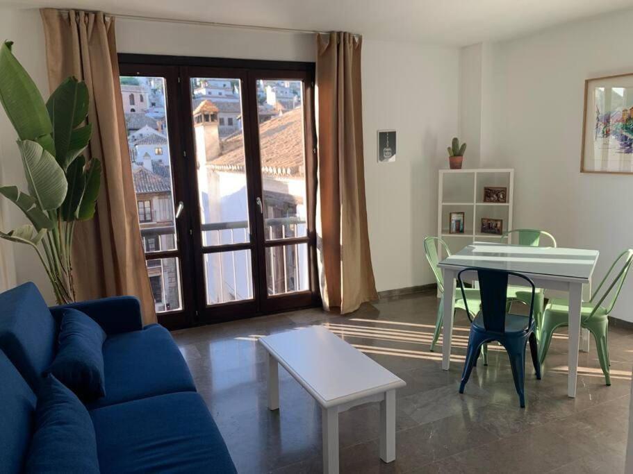 Cosy Apartment With Great Views On Old Town, Granada